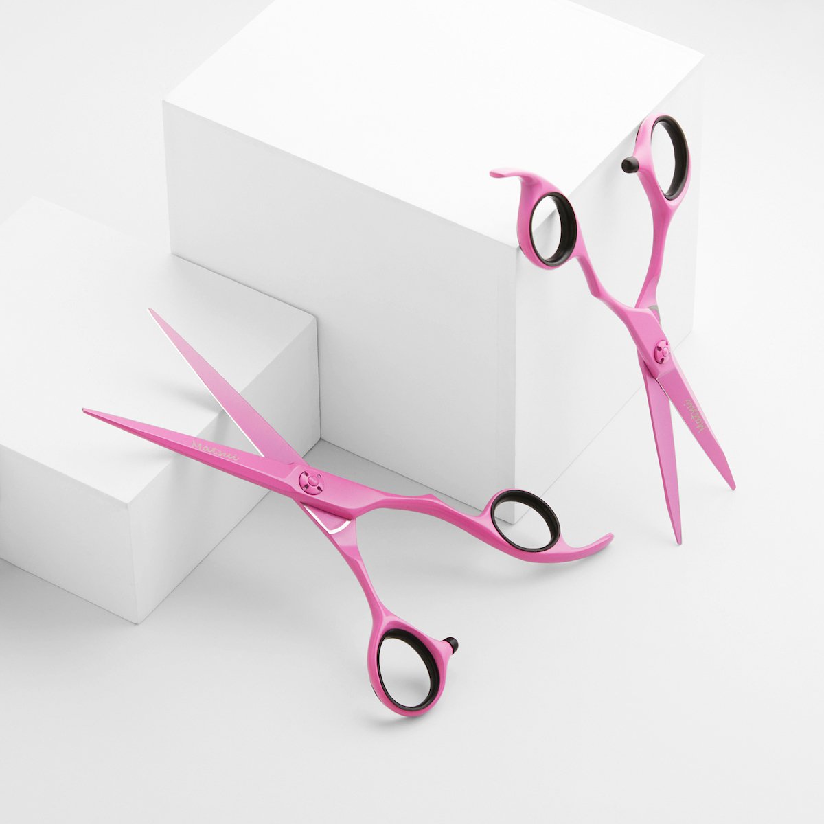 Matsui 2020 Neon Pink Offset Scissors &amp; Thinning Shears Combo (1613723926589)